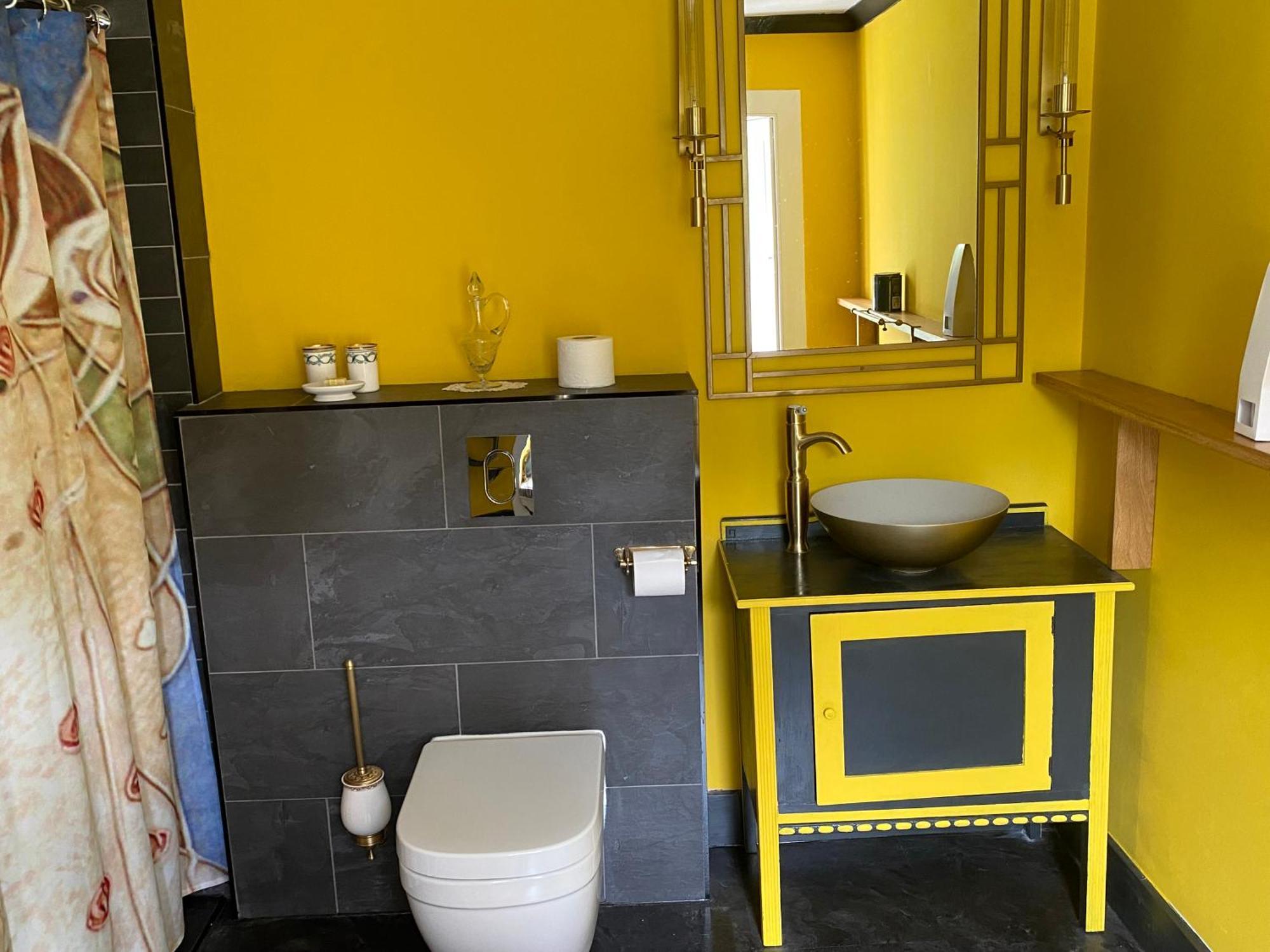 Organic Welltree Bed & Breakfast Saint Martins  ภายนอก รูปภาพ